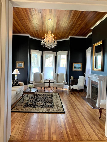 Alexandria - 12 Light Chandelier - 28" x 34"