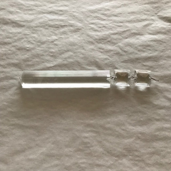 Heavy Colonial 6" Prism with 2 Top Squares