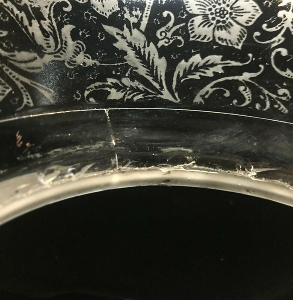 SSG10 Antique Victorian Glass Shade, 4" Fitter