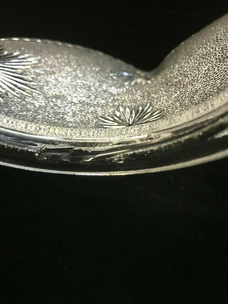 SSG14 Vintage Victorian Glass Shade, 4" Fitter