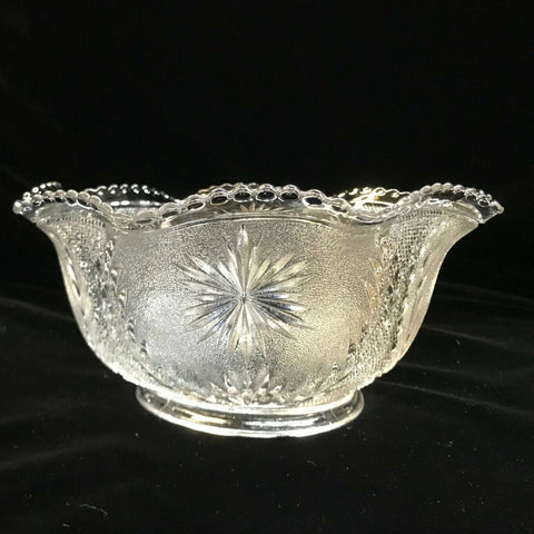 SSG16 Antique Victorian Glass Shade, 4" Fitter