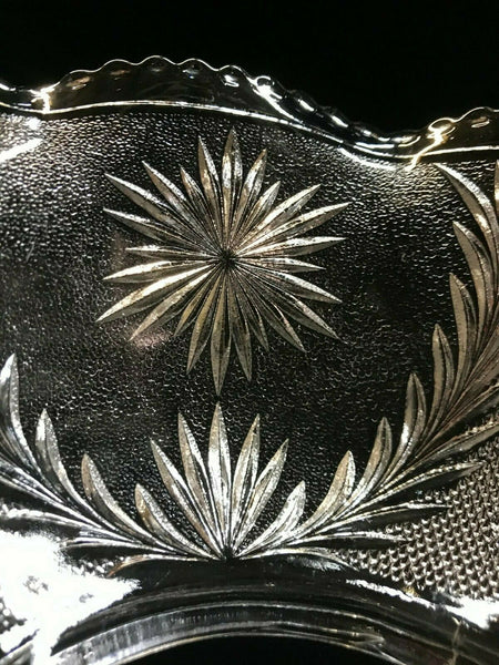 SSG16 Antique Victorian Glass Shade, 4" Fitter