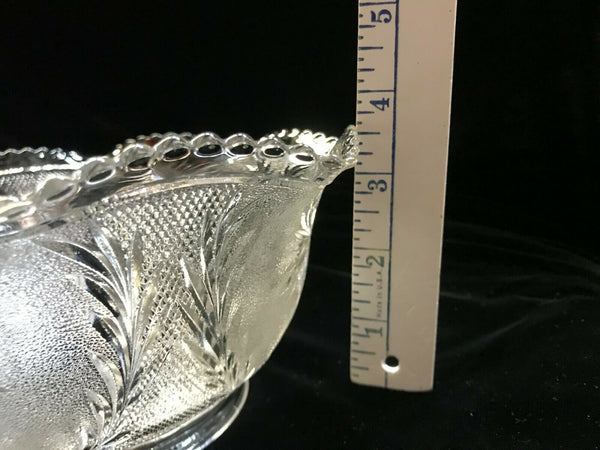 SSG17 Antique Victorian Glass Shade, 4" Fitter