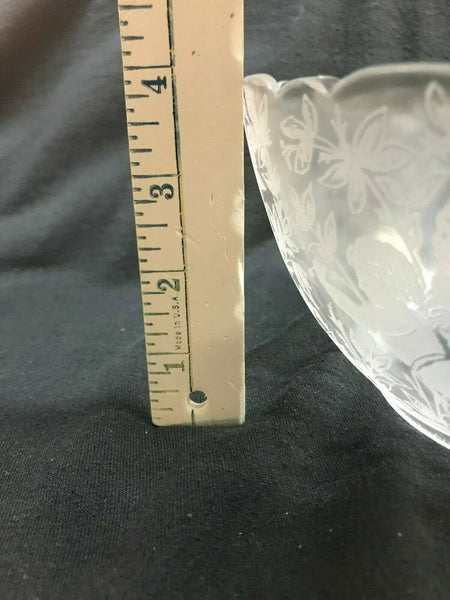 SSG5 Antique Victorian Glass Shade, 4" Fitter